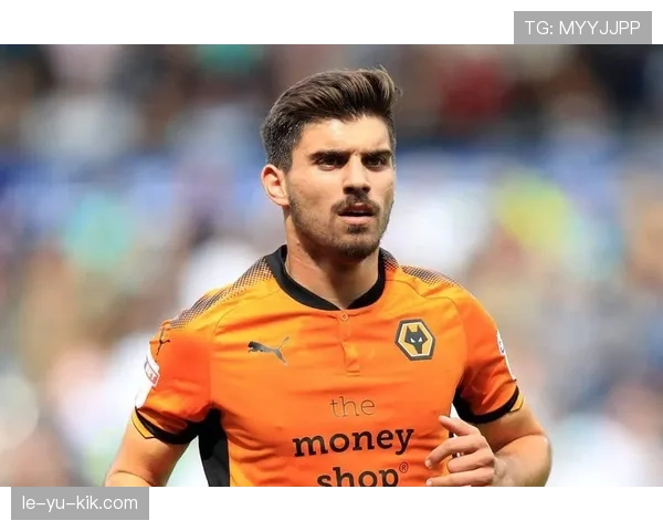 内维斯从英超核心到转战沙特的职业选择解析