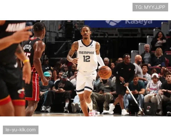 莫兰特休赛期又买超跑了？这哥们工资还没到账吧